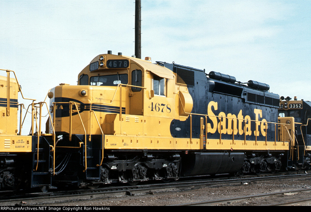 ATSF 4678 (REPOST)